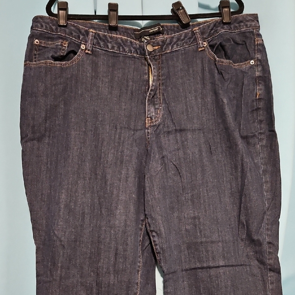 Venezia Denim - Venezia dark wash straight leg denim mom jeans, sx 22 short